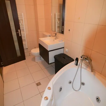Apartment Modern & Spacious 75m *