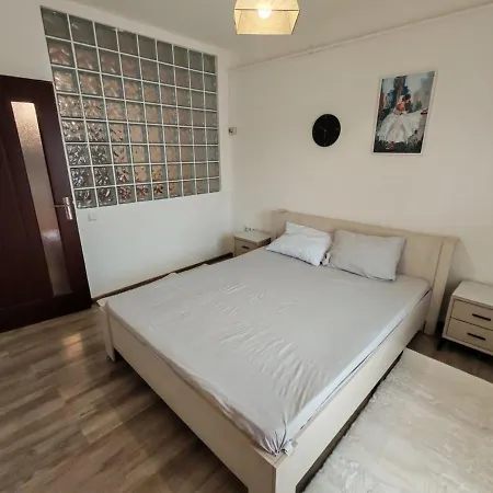 Modern & Spacious 75m